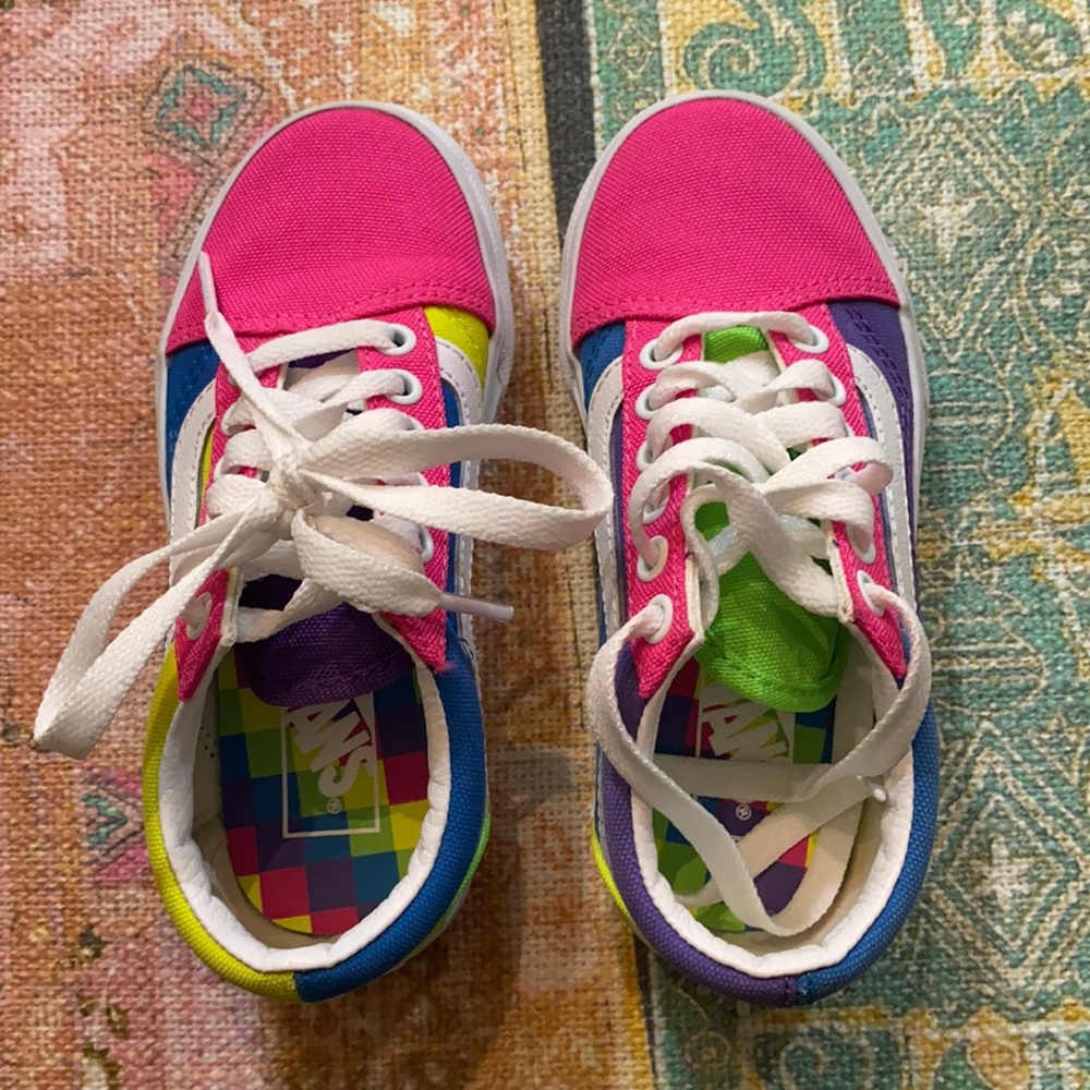Neon colorblock girls Vans